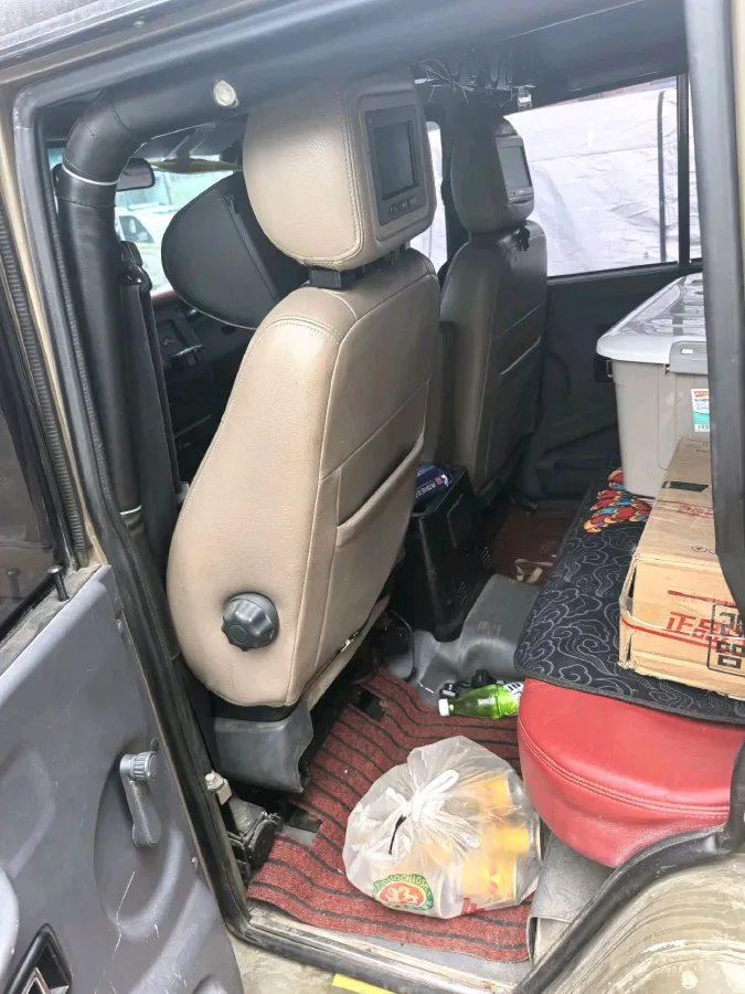 2016 BAW 212 2.0L 102HP L4 5MT,autocango,china used car exporter,china ev exporter,chinese used car exporter,chinese used ev exporter