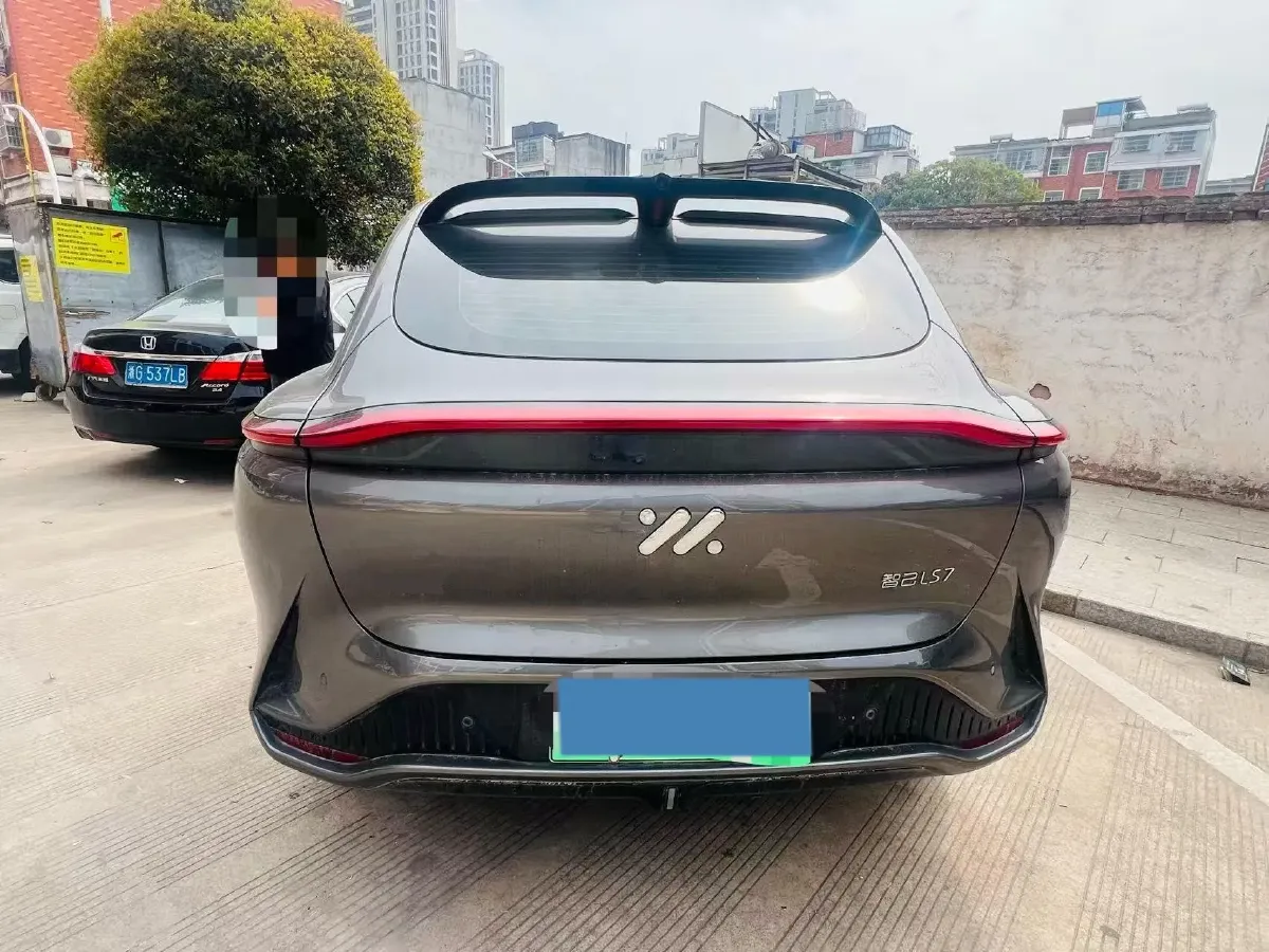 2023 IM LS7 BEV 77KWH,autocango,china used car exporter,china ev exporter,chinese used car exporter,chinese used ev exporter