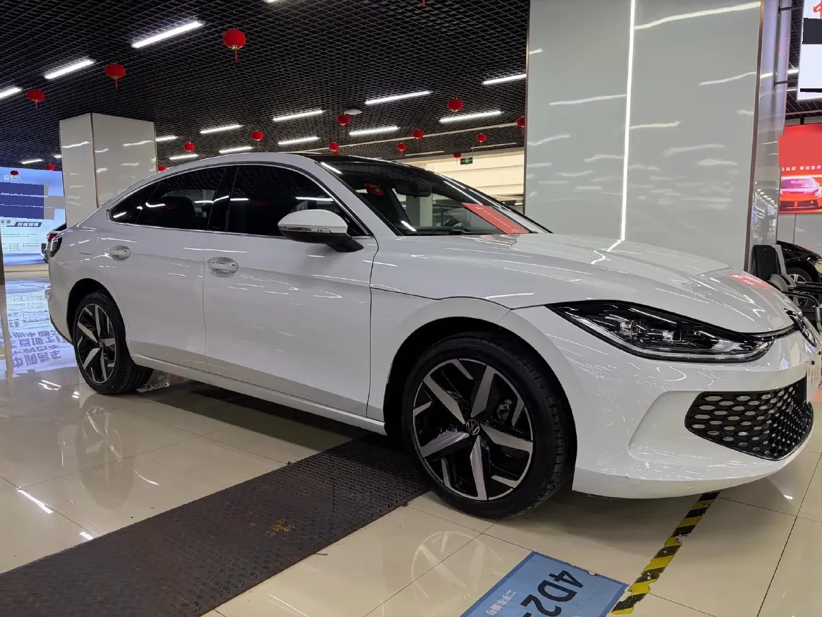 2024 Volkswagen Lamando 1.4T 150HP L4 7DCT,autocango,china used car exporter,china ev exporter,chinese used car exporter,chinese used ev exporter