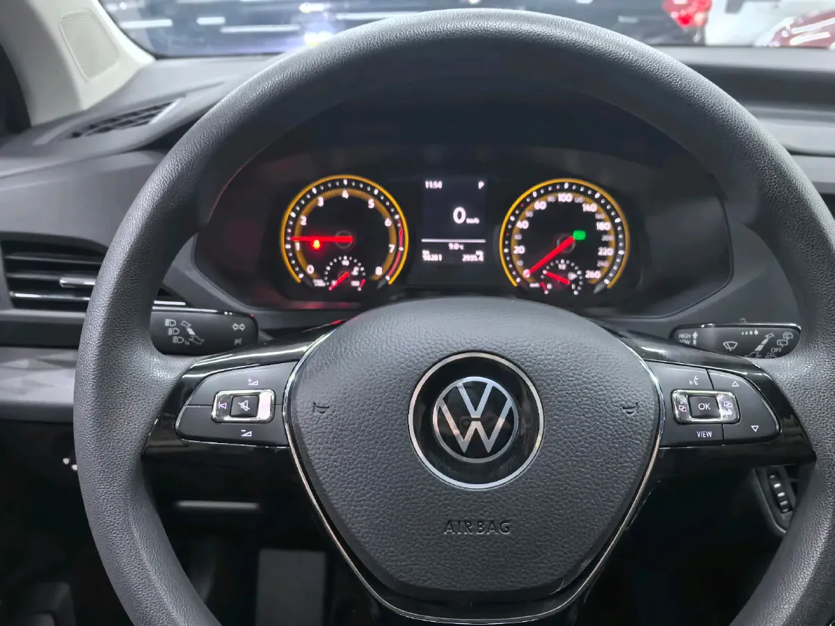 2021 Volkswagen Tharu 1.4T 150HP L4 7DCT,autocango,china used car exporter,china ev exporter,chinese used car exporter,chinese used ev exporter