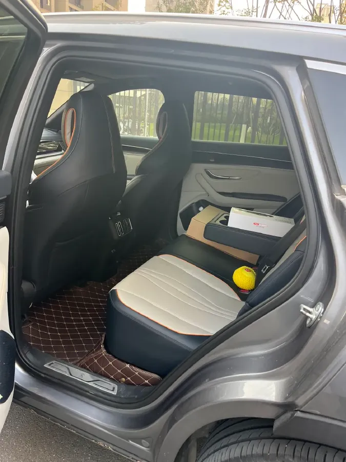 2021 Geely JiaJi 1.5T 177HP L3 7DCT PHEV 11.3KWH,autocango,china used car exporter,china ev exporter,chinese used car exporter,chinese used ev exporter