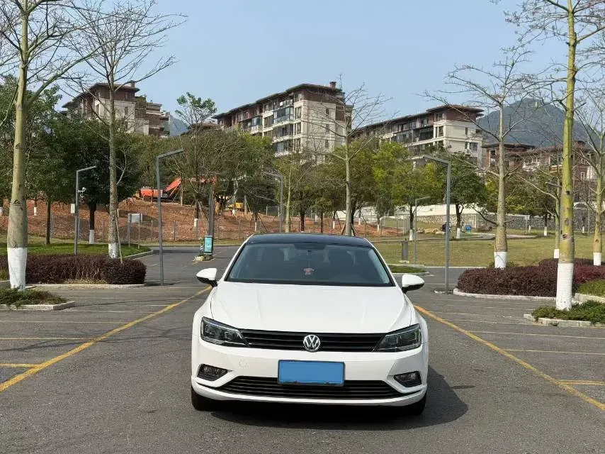 2017 Volkswagen Lamando 1.4T 131HP L4 7DCT,autocango,china used car exporter,china ev exporter,chinese used car exporter,chinese used ev exporter