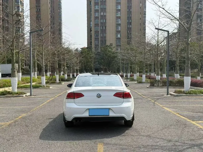 2017 Volkswagen Lamando 1.4T 131HP L4 7DCT,autocango,china used car exporter,china ev exporter,chinese used car exporter,chinese used ev exporter