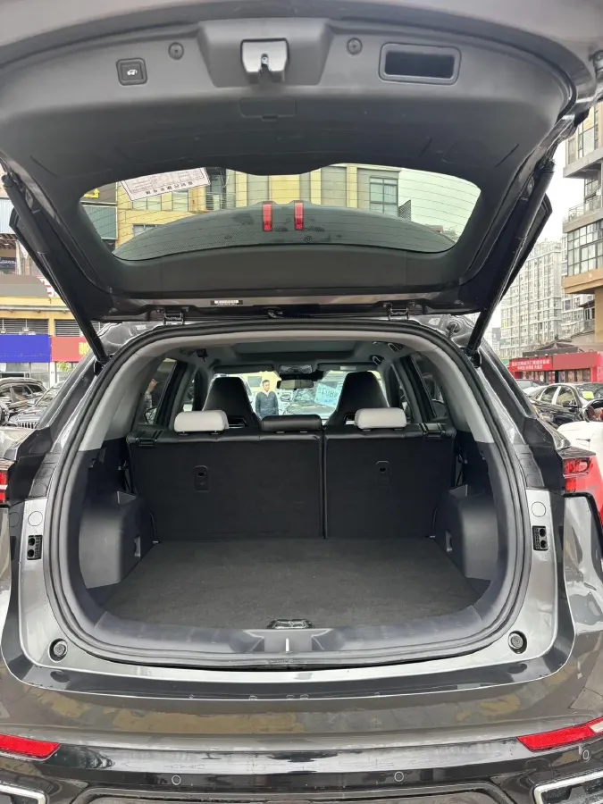 2023 ChangAn CS75 Plus 1.5T 188HP L4 8AT,autocango,china used car exporter,china ev exporter,chinese used car exporter,chinese used ev exporter