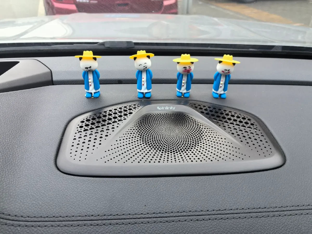 2024 Geely Monjaro 1.5T 163HP L4 3DHT Hybrid,autocango,china used car exporter,china ev exporter,chinese used car exporter,chinese used ev exporter