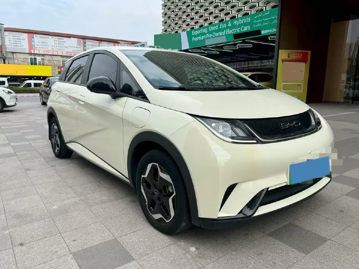 2021 Ford Escort 1.5L 122HP L3 6AT,autocango,china used car exporter,china ev exporter,chinese used car exporter,chinese used ev exporter