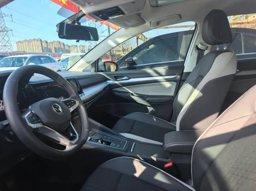 2021 Volkswagen Talagon 2.0T 220HP L4 7DCT,autocango,china used car exporter,china ev exporter,chinese used car exporter,chinese used ev exporter