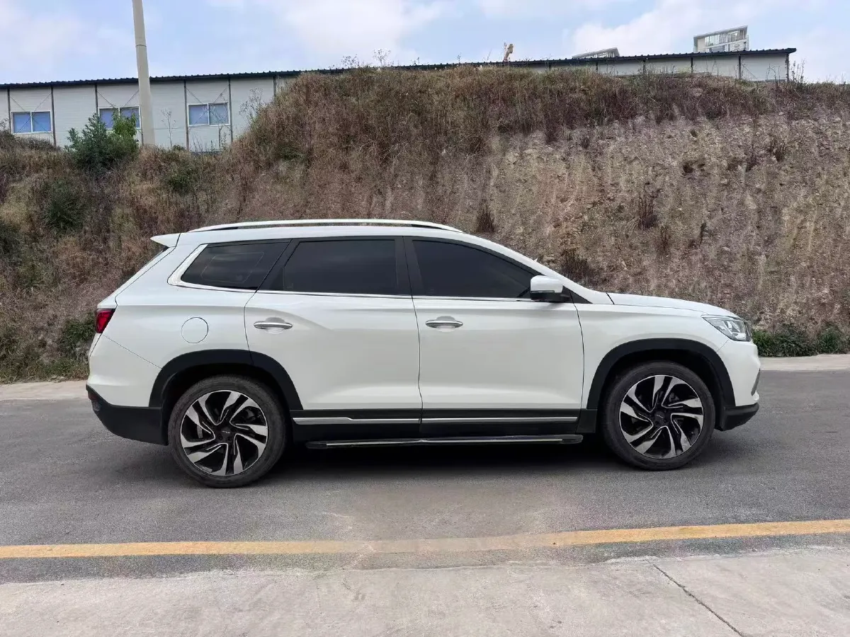 2019 Jetour X90 1.5T 147HP L4 6MT,autocango,china used car exporter,china ev exporter,chinese used car exporter,chinese used ev exporter