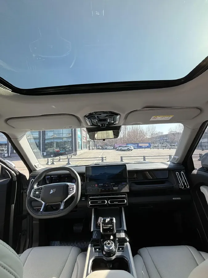 2025 MAXUS XinTu V70 2.0T 150HP L4 9AT,autocango,china used car exporter,china ev exporter,chinese used car exporter,chinese used ev exporter