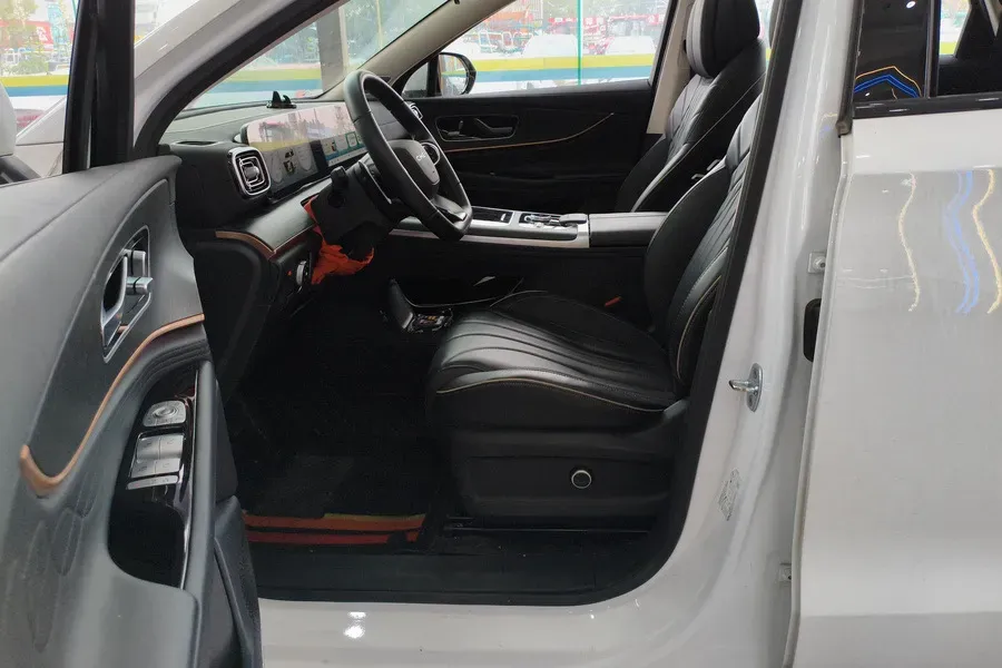 2023 Chery Tiggo 9 2.0T 261HP L4 7DCT,autocango,china used car exporter,china ev exporter,chinese used car exporter,chinese used ev exporter