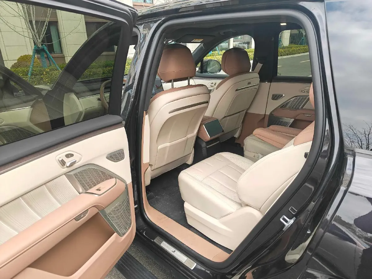 2026 ONVO L90 BEV,autocango,china used car exporter,china ev exporter,chinese used car exporter,chinese used ev exporter