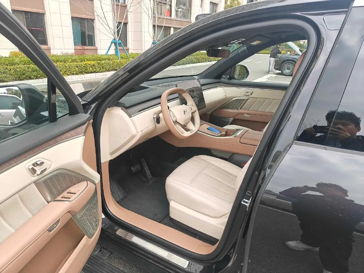 2026 ONVO L90 BEV,autocango,china used car exporter,china ev exporter,chinese used car exporter,chinese used ev exporter