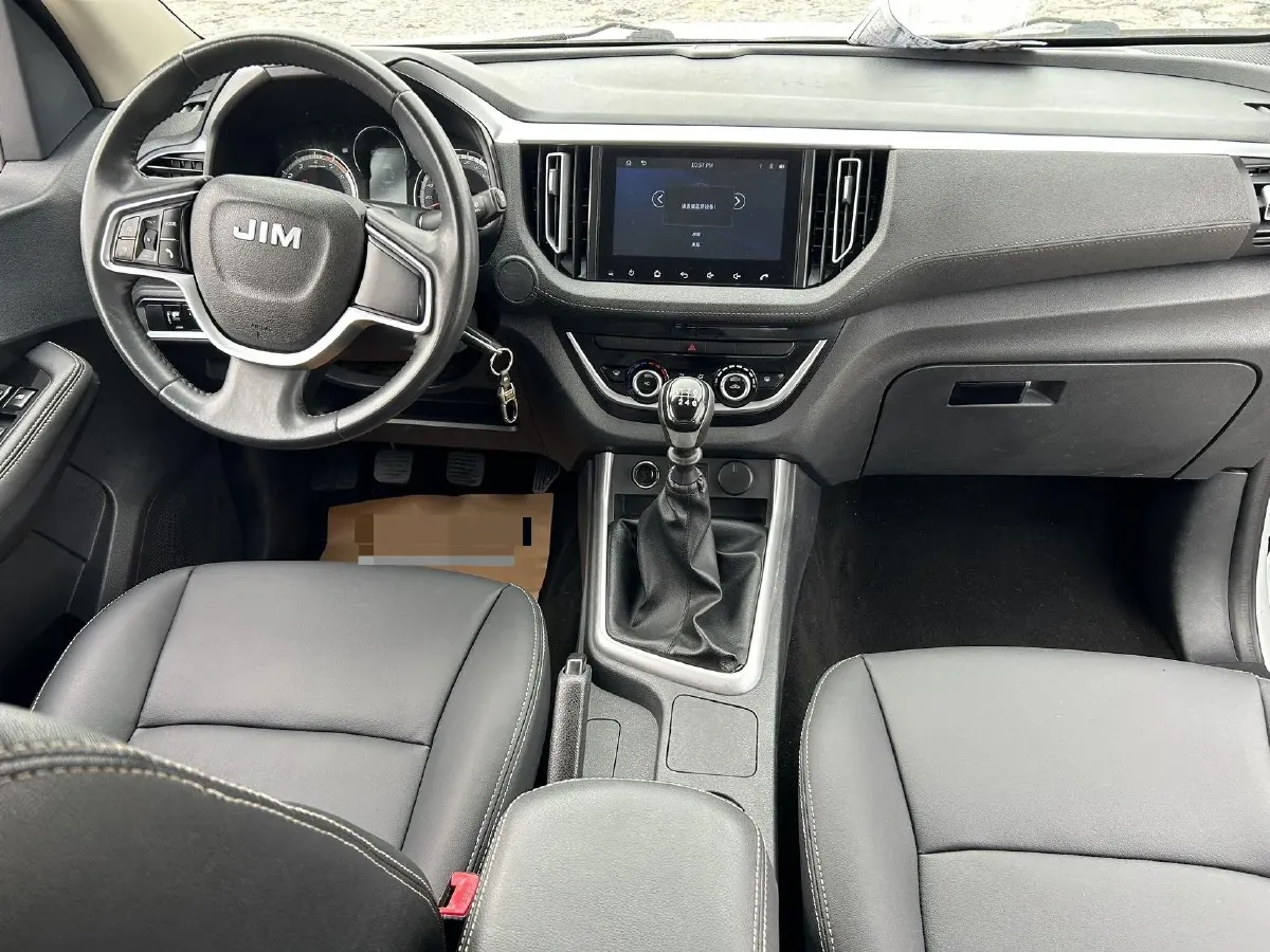 2019 Isuzu RE-MAX Jim 2.5T 129HP L4 6MT,autocango,china used car exporter,china ev exporter,chinese used car exporter,chinese used ev exporter