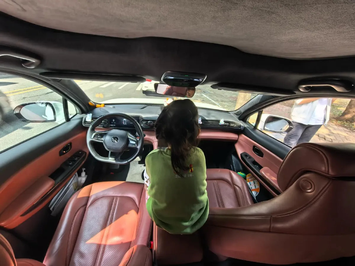 2020 NIO EC6 BEV 70KWH,autocango,china used car exporter,china ev exporter,chinese used car exporter,chinese used ev exporter