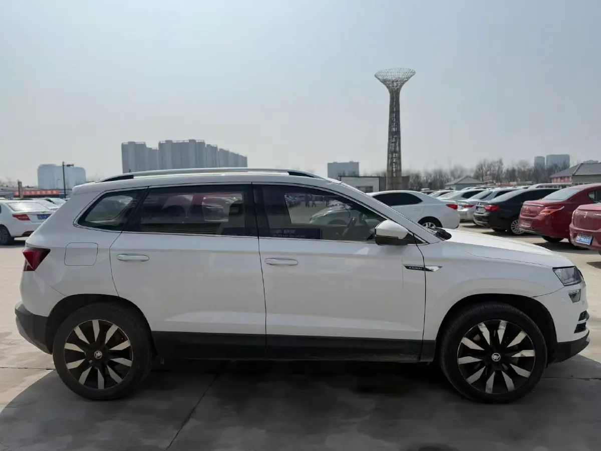 2018 Skoda Octavia 1.4T 150HP L4 7DCT,autocango,china used car exporter,china ev exporter,chinese used car exporter,chinese used ev exporter