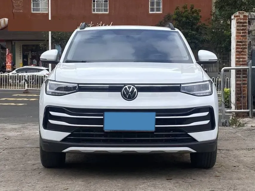 2025 Volkswagen Tharu 1.5L 110HP L4 6AT,autocango,china used car exporter,china ev exporter,chinese used car exporter,chinese used ev exporter