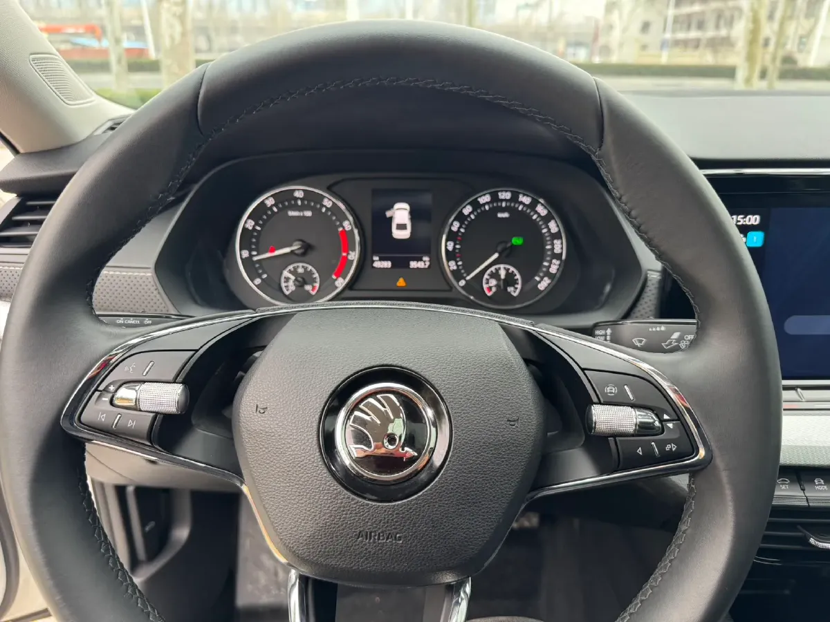 2022 Skoda Octavia 1.4T 150HP L4 7DCT,autocango,china used car exporter,china ev exporter,chinese used car exporter,chinese used ev exporter