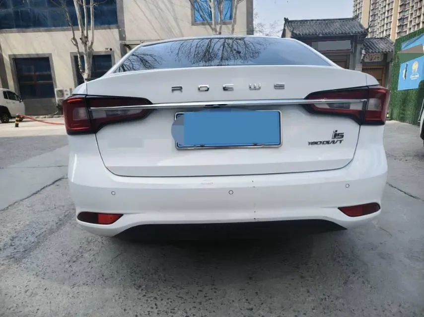 2020 Roewe i5 1.5L 120HP L4 CVT,autocango,china used car exporter,china ev exporter,chinese used car exporter,chinese used ev exporter