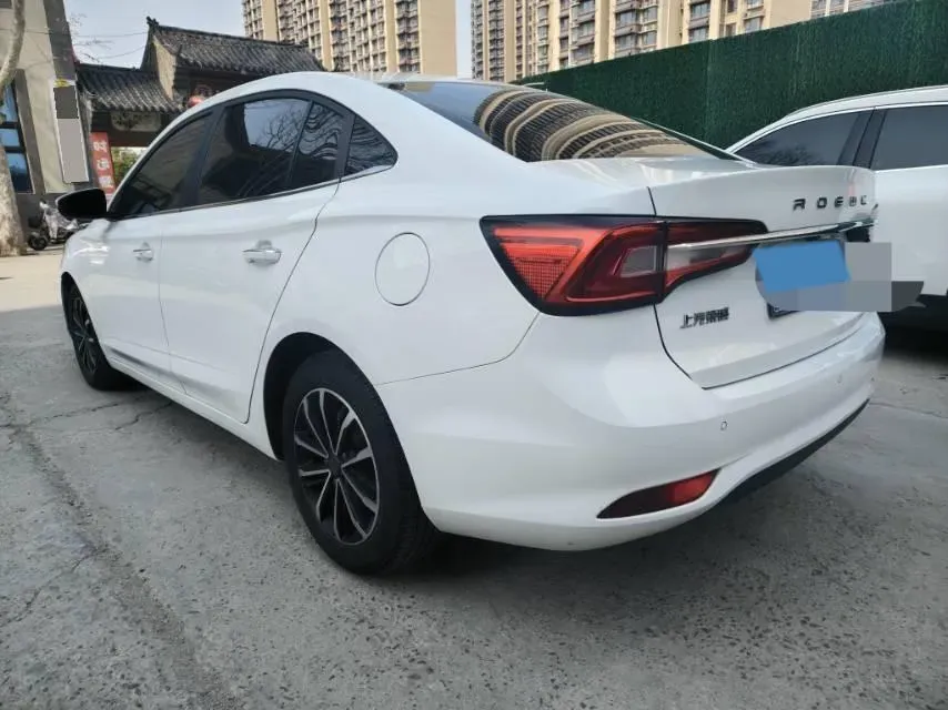 2020 Roewe i5 1.5L 120HP L4 CVT,autocango,china used car exporter,china ev exporter,chinese used car exporter,chinese used ev exporter