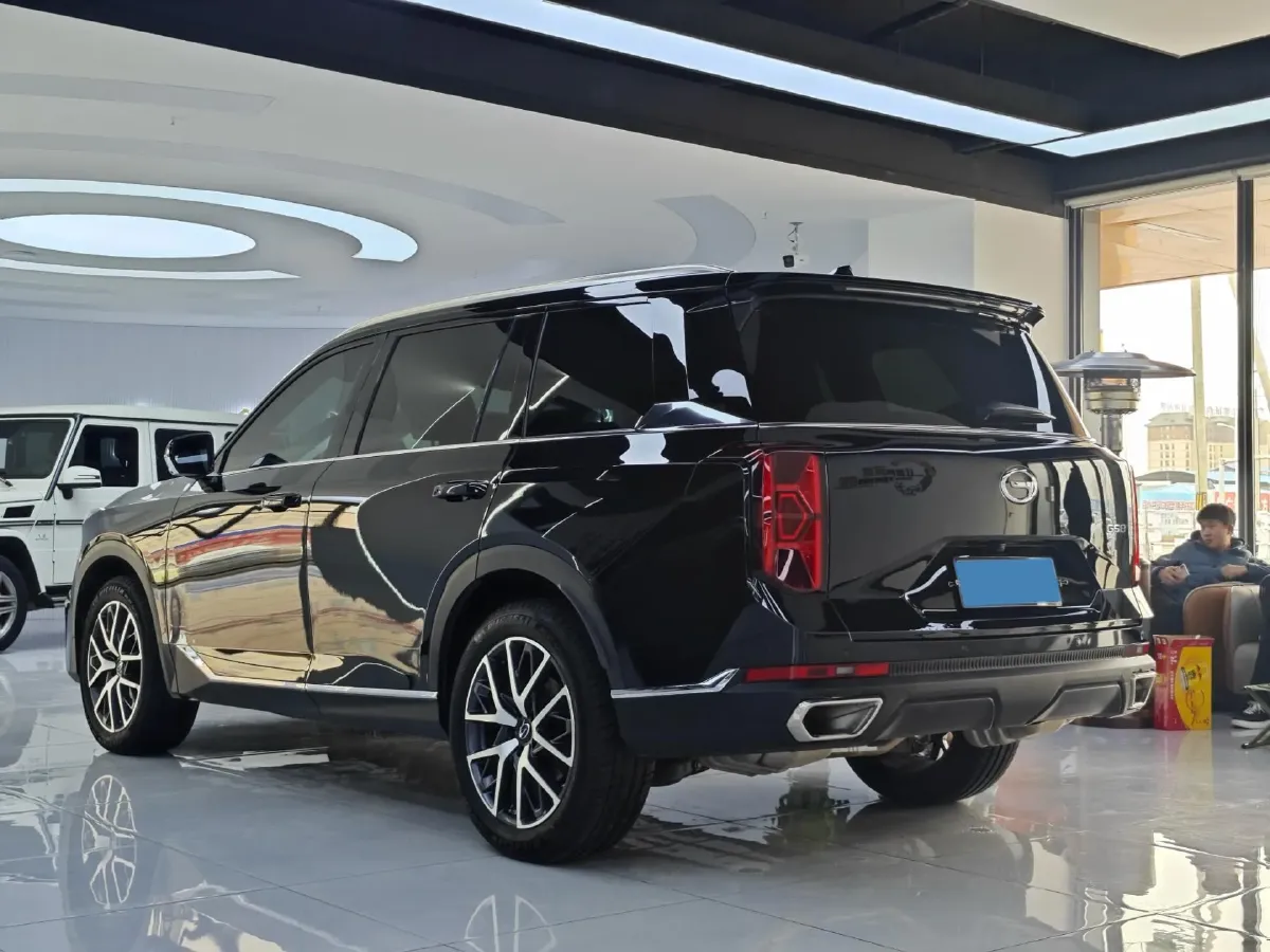 2022 GAC Trumpchi GS8 2.0T 252HP L4 8AT,autocango,china used car exporter,china ev exporter,chinese used car exporter,chinese used ev exporter