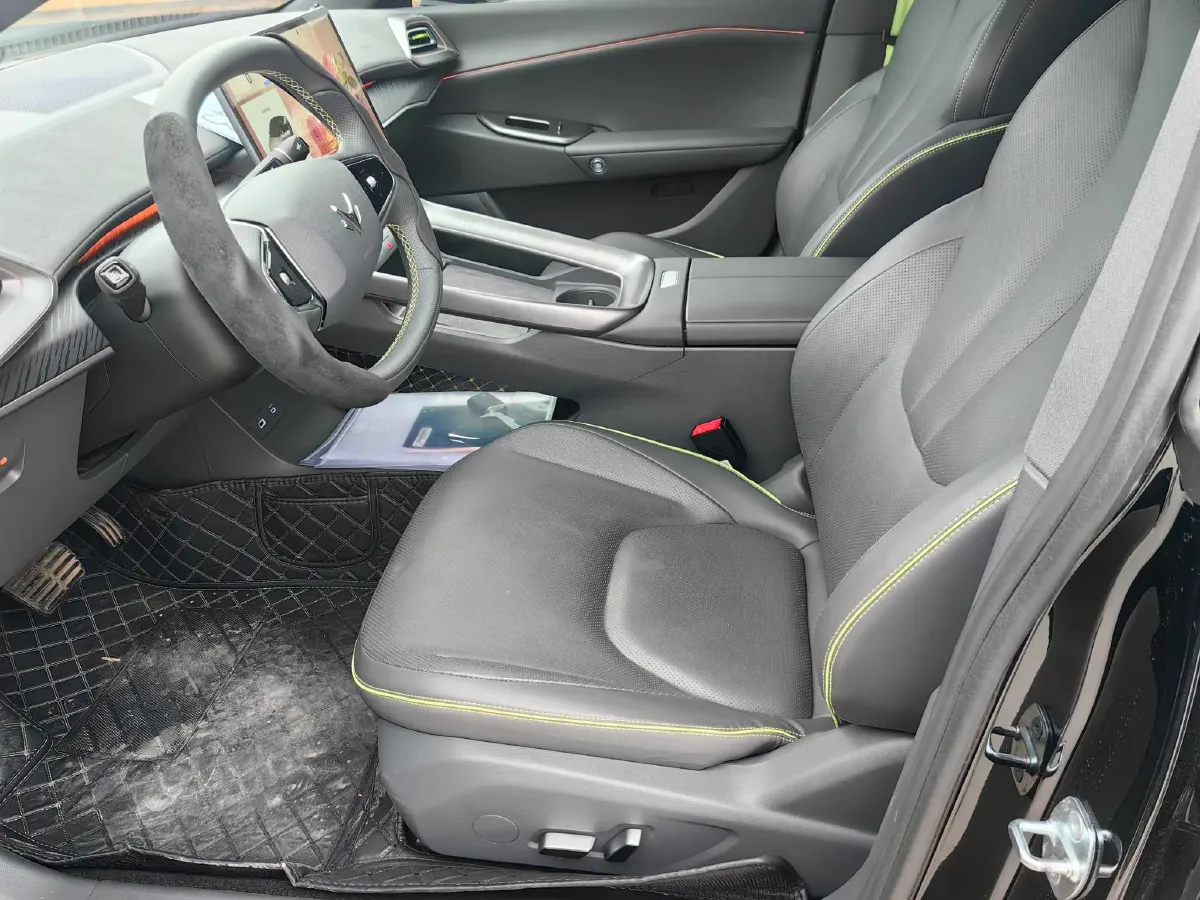 2025 ARCFOX αS5 BEV,autocango,china used car exporter,china ev exporter,chinese used car exporter,chinese used ev exporter