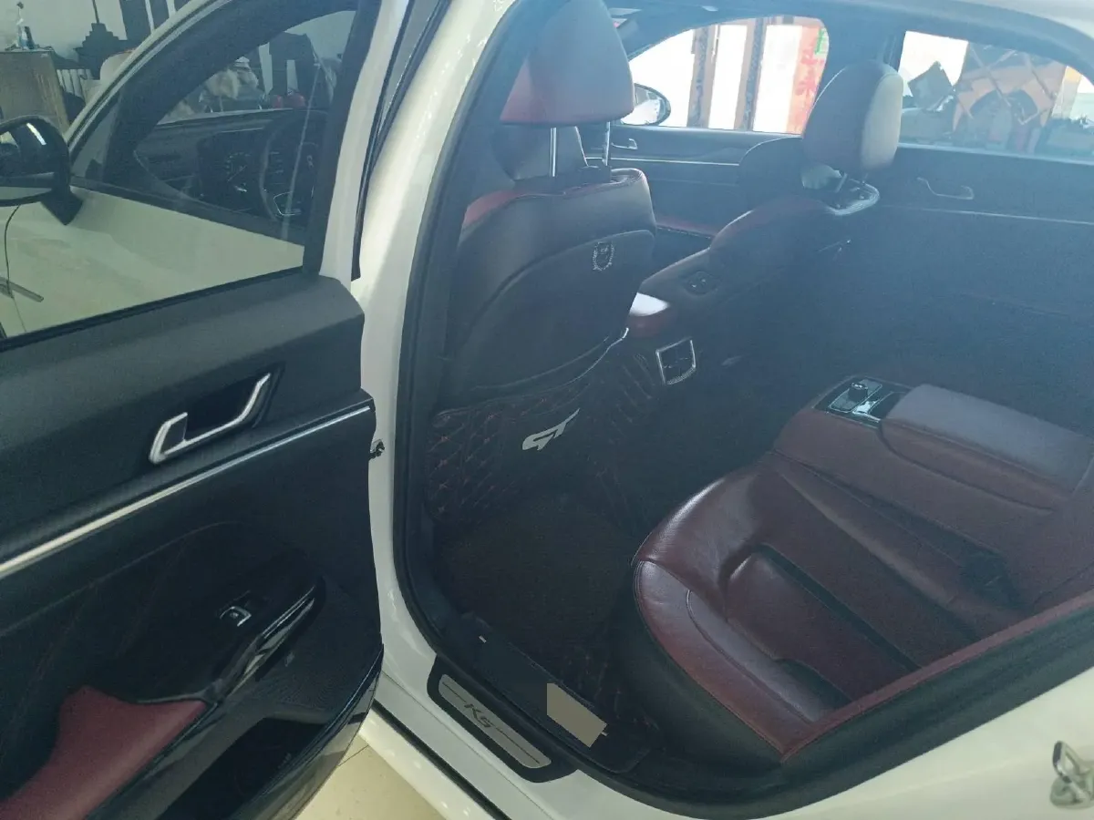 2021 Toyota Camry 2.0L 178HP L4 CVT,autocango,china used car exporter,china ev exporter,chinese used car exporter,chinese used ev exporter