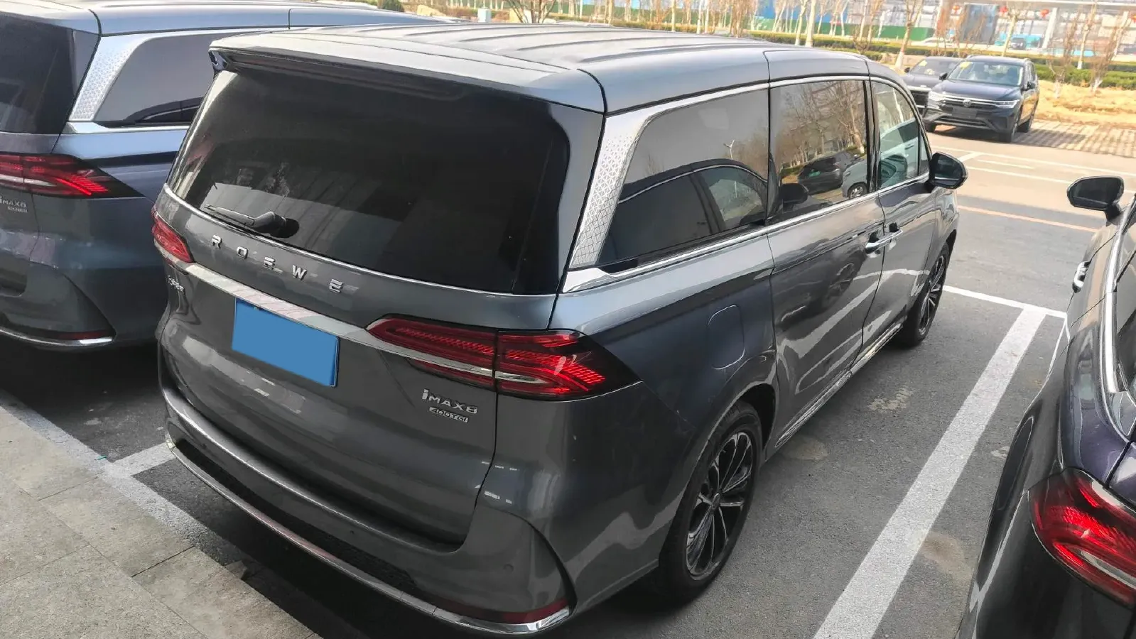 2022 Roewe iMAX8 2.0T 234HP L4 8AT,autocango,china used car exporter,china ev exporter,chinese used car exporter,chinese used ev exporter