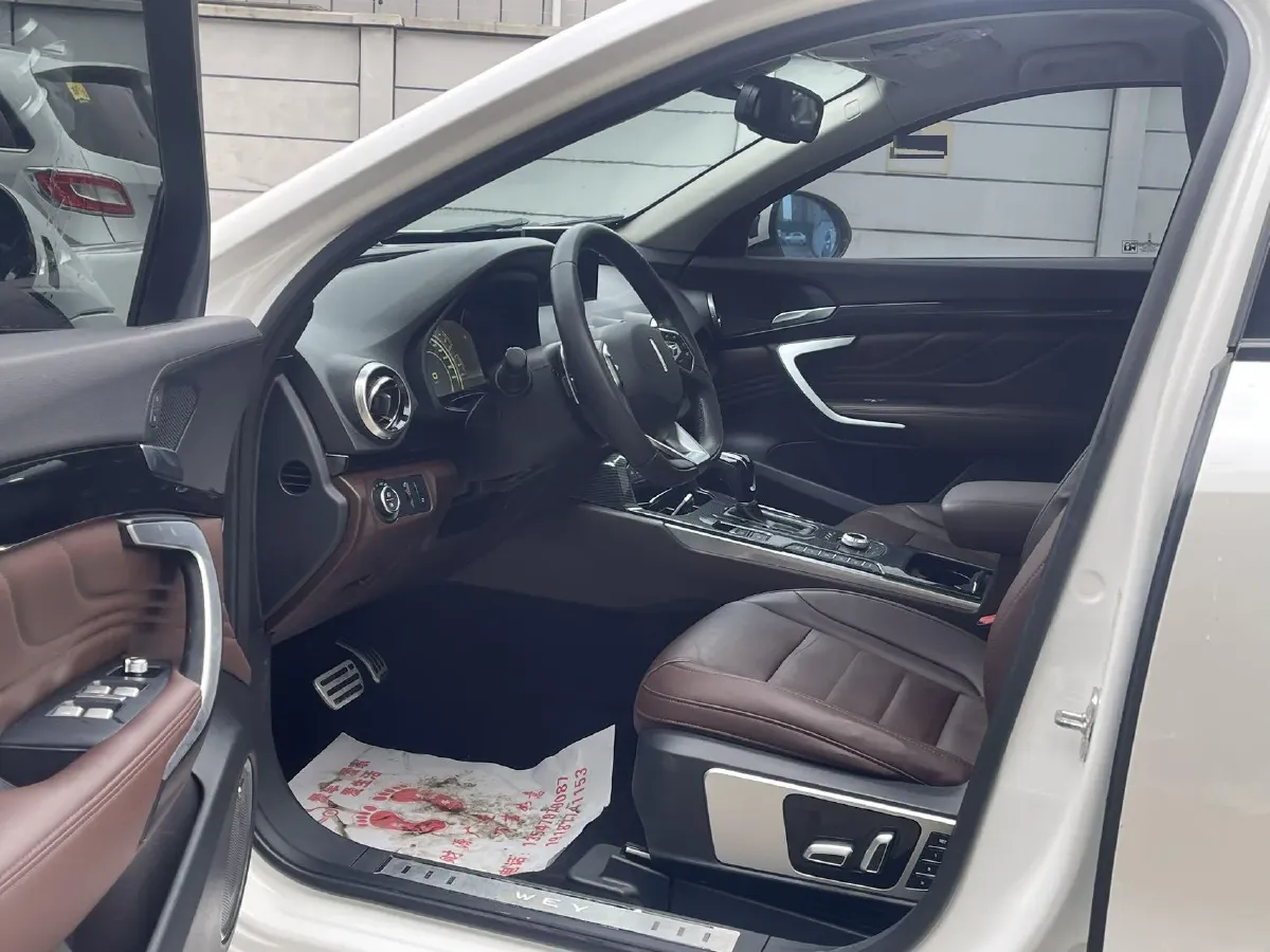 2017 WEY VV7 2.0T 234HP L4 7DCT,autocango,china used car exporter,china ev exporter,chinese used car exporter,chinese used ev exporter