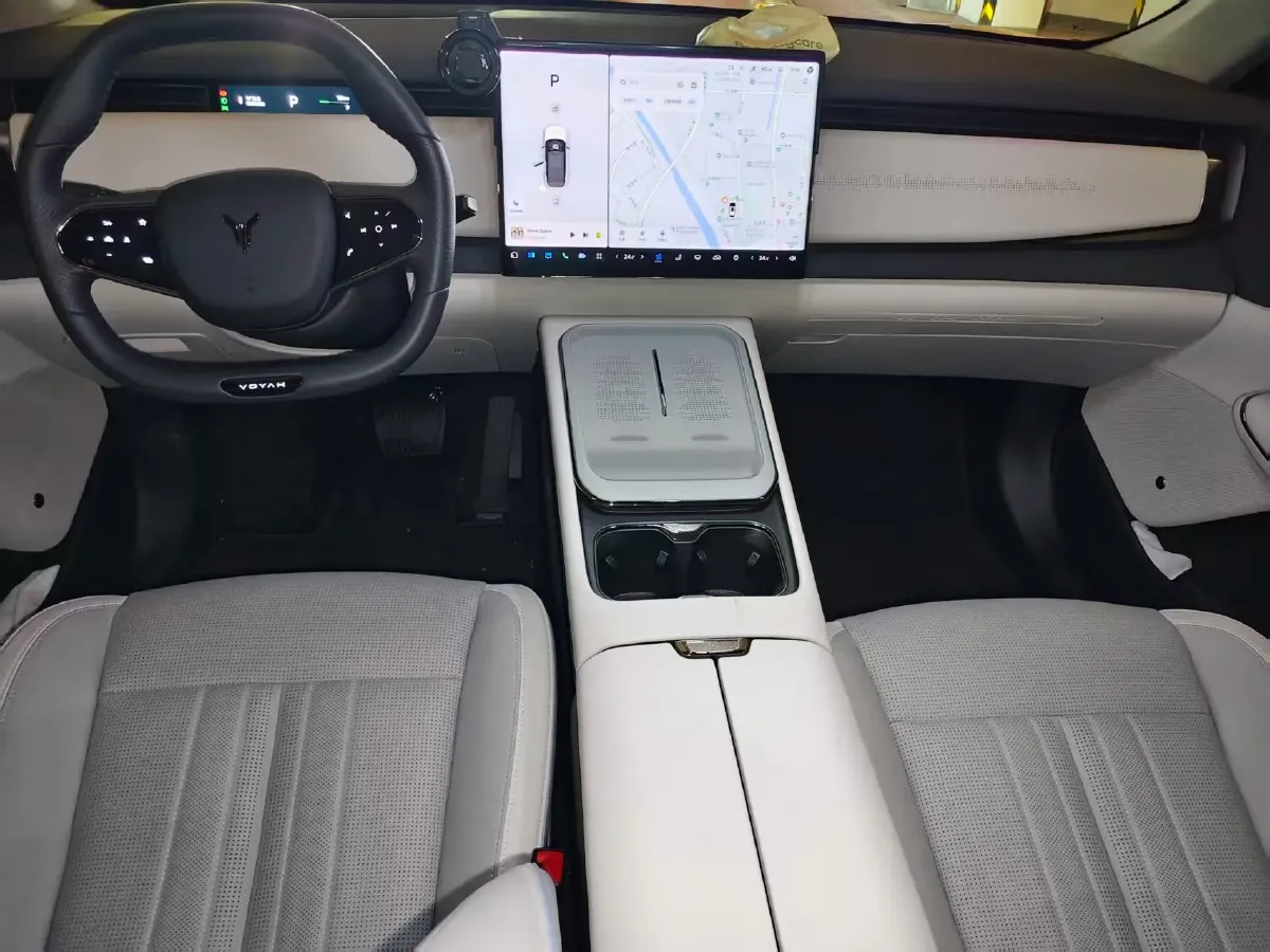 2024 Voyah ZhiYin BEV 77KWH,autocango,china used car exporter,china ev exporter,chinese used car exporter,chinese used ev exporter