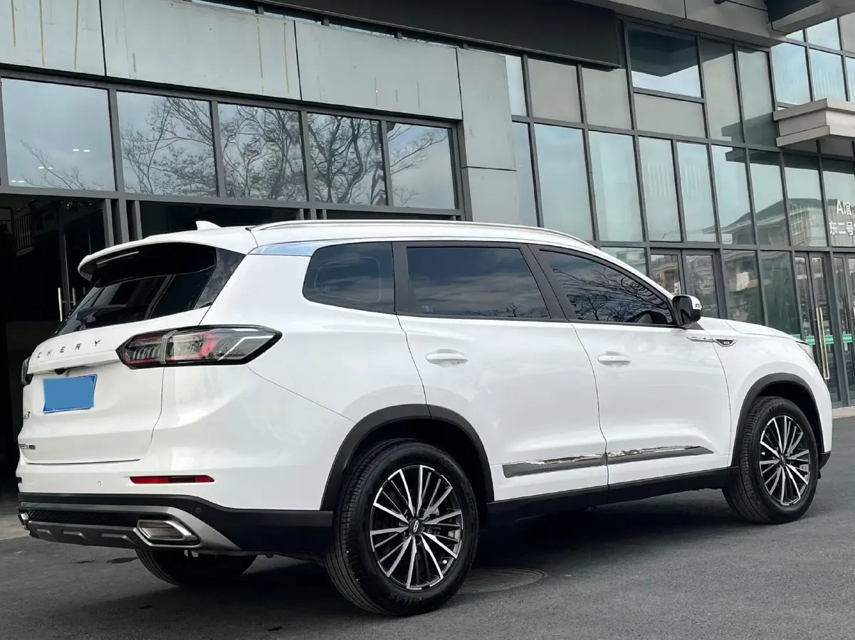 2022 Chery Tiggo 8 Plus 1.6T 197HP L4 7DCT,autocango,china used car exporter,china ev exporter,chinese used car exporter,chinese used ev exporter