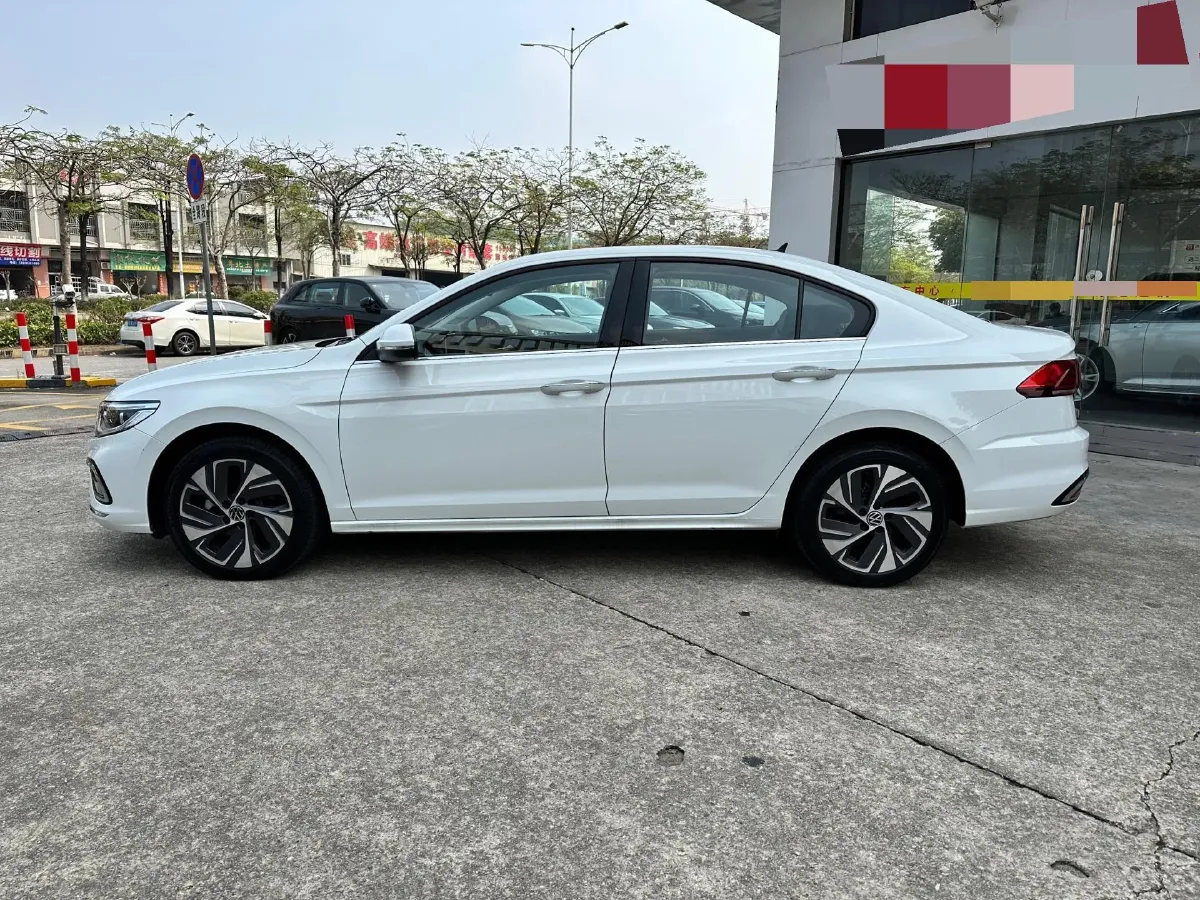 2023 Volkswagen Bora 1.2T 116HP L4 7DCT,autocango,china used car exporter,china ev exporter,chinese used car exporter,chinese used ev exporter