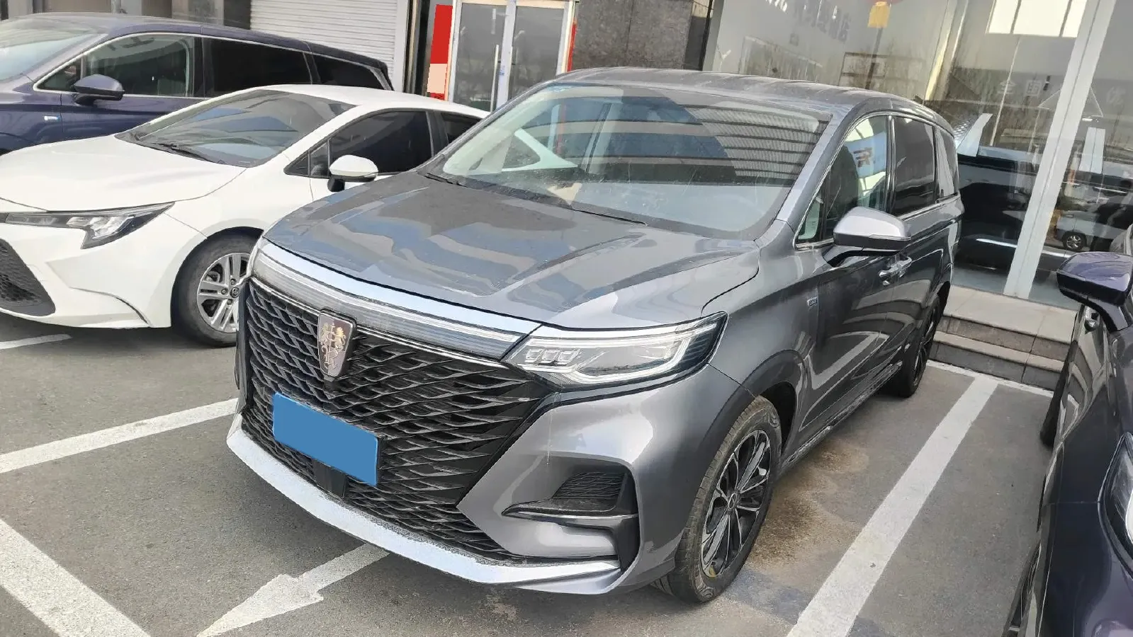 2022 Roewe iMAX8 2.0T 234HP L4 8AT,autocango,china used car exporter,china ev exporter,chinese used car exporter,chinese used ev exporter