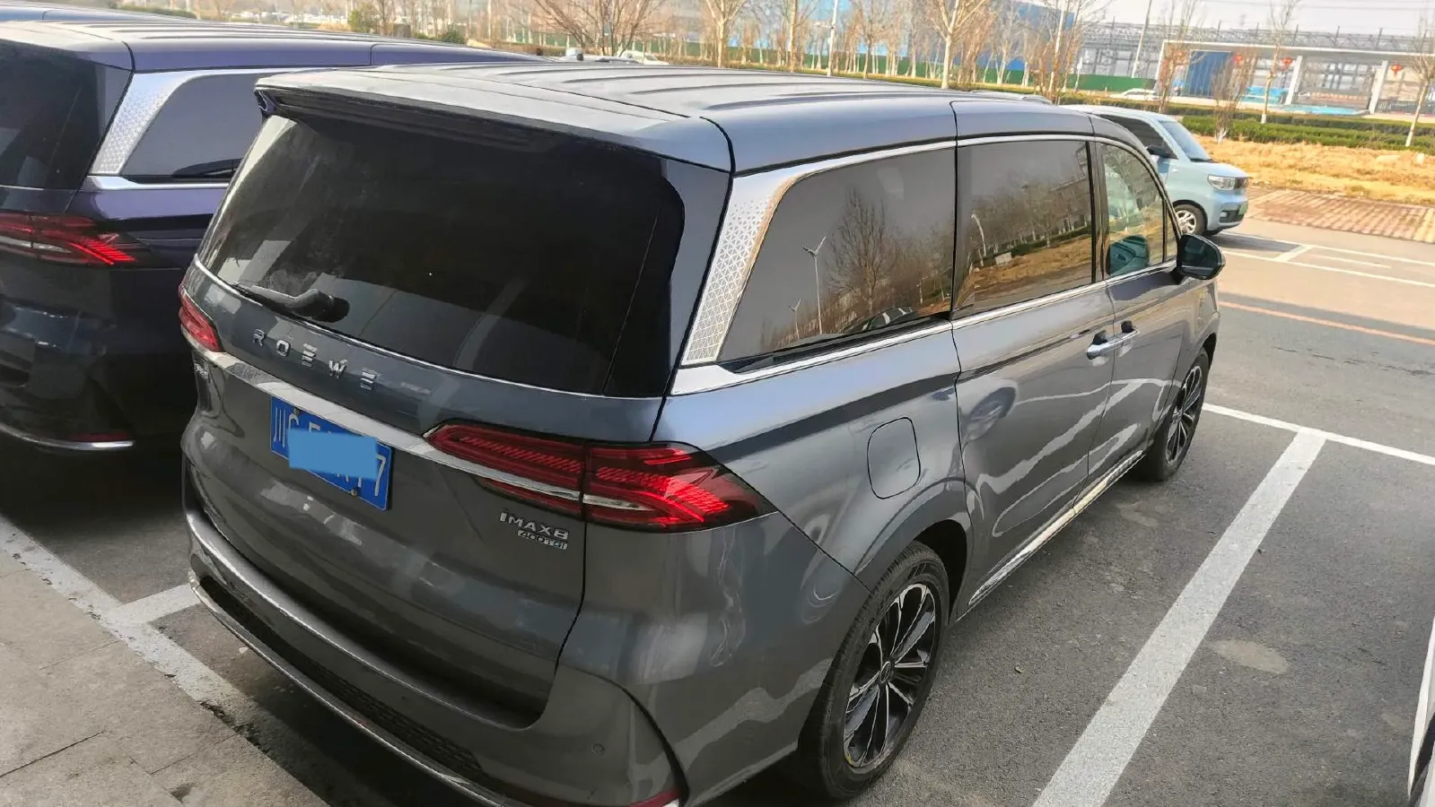 2022 Roewe iMAX8 2.0T 234HP L4 8AT,autocango,china used car exporter,china ev exporter,chinese used car exporter,chinese used ev exporter