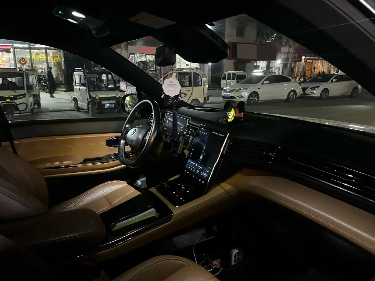 2020 NIO ES8 BEV 70KWH,autocango,china used car exporter,china ev exporter,chinese used car exporter,chinese used ev exporter