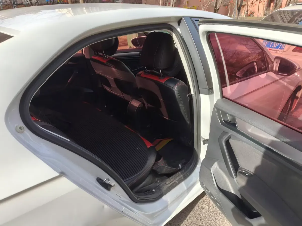 2018 Volkswagen Bora 1.5L 110HP L4 6AT,autocango,china used car exporter,china ev exporter,chinese used car exporter,chinese used ev exporter