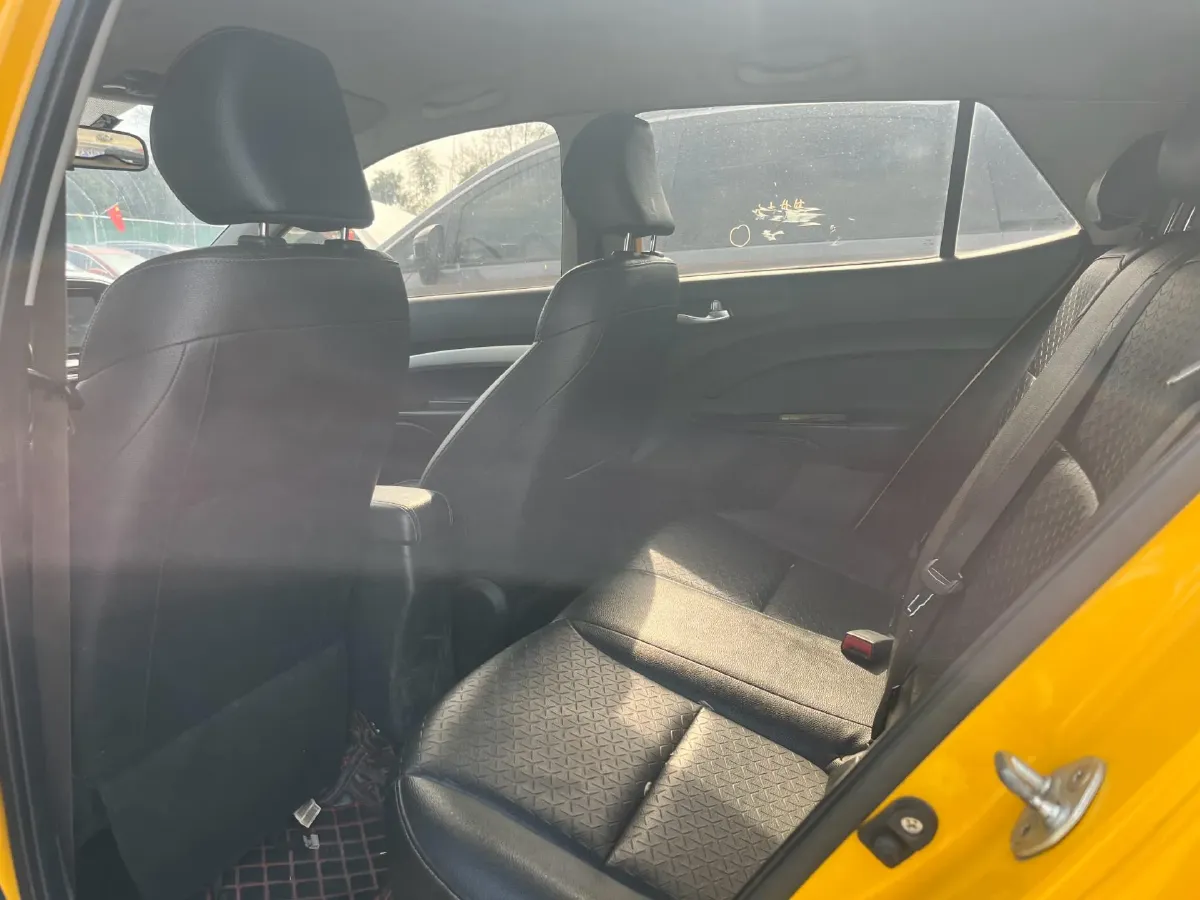 2019 Kia KX1 1.4L 100HP L4 6AT,autocango,china used car exporter,china ev exporter,chinese used car exporter,chinese used ev exporter