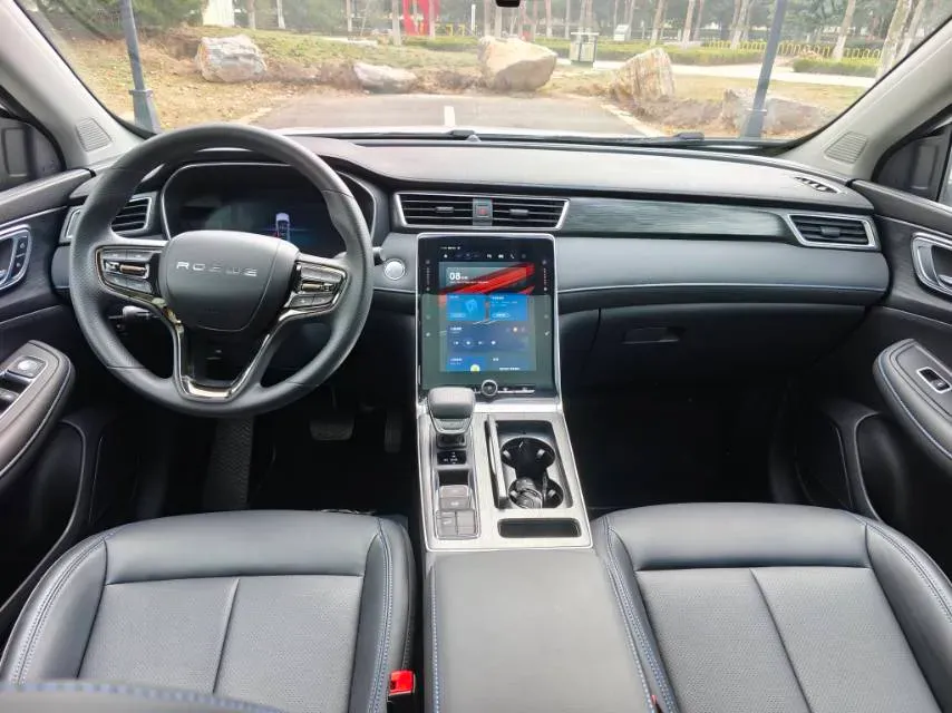 2025 Roewe RX5 1.5T 181HP L4 7DCT,autocango,china used car exporter,china ev exporter,chinese used car exporter,chinese used ev exporter