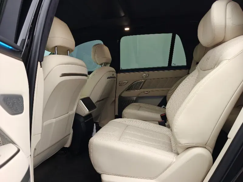 2025 ONVO L90 BEV,autocango,china used car exporter,china ev exporter,chinese used car exporter,chinese used ev exporter