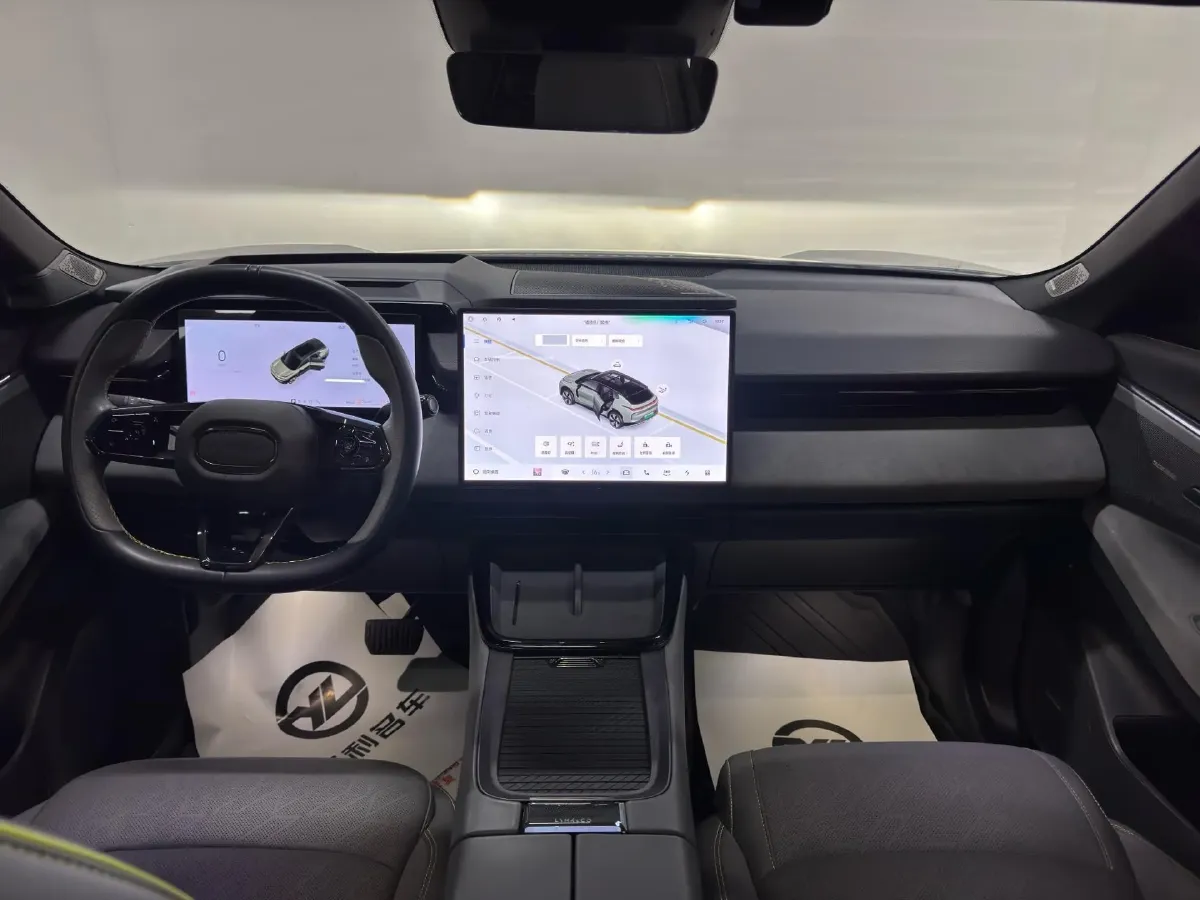 2023 LYNK&CO 08 EM-P 1.5T 163HP L4 3DHT PHEV 39.6KWH,autocango,china used car exporter,china ev exporter,chinese used car exporter,chinese used ev exporter