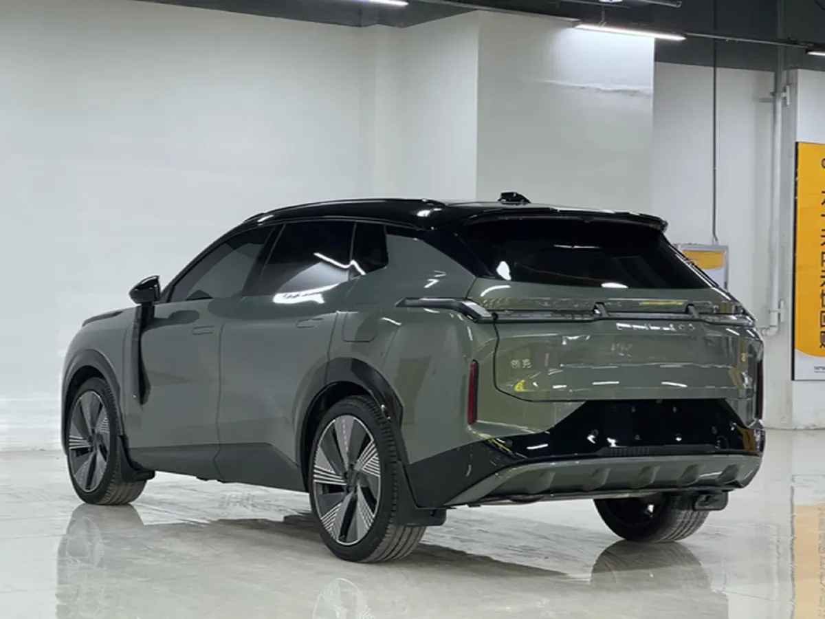 2023 LYNK&CO 08 EM-P 1.5T 163HP L4 3DHT PHEV 39.6KWH,autocango,china used car exporter,china ev exporter,chinese used car exporter,chinese used ev exporter