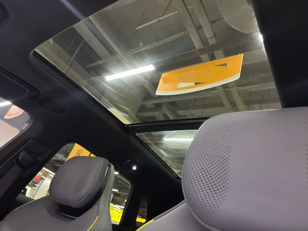 2023 LYNK&CO 08 EM-P 1.5T 163HP L4 3DHT PHEV 39.6KWH,autocango,china used car exporter,china ev exporter,chinese used car exporter,chinese used ev exporter