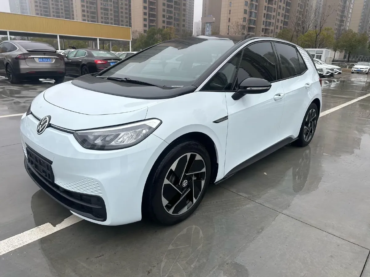 2023 Volkswagen ID.3 BEV 52.8KWH,autocango,china used car exporter,china ev exporter,chinese used car exporter,chinese used ev exporter