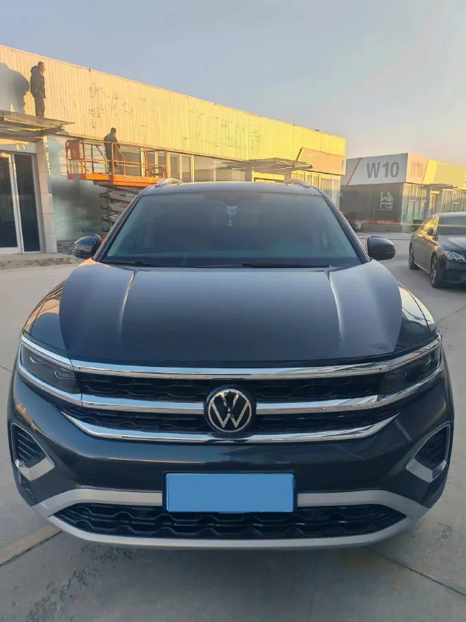 2021 Volkswagen Talagon 2.0T 220HP L4 7DCT,autocango,china used car exporter,china ev exporter,chinese used car exporter,chinese used ev exporter
