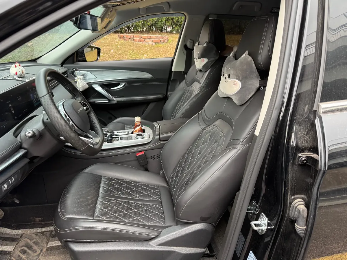 2023 Jetour X70 Plus 1.6T 197HP L4 7DCT,autocango,china used car exporter,china ev exporter,chinese used car exporter,chinese used ev exporter