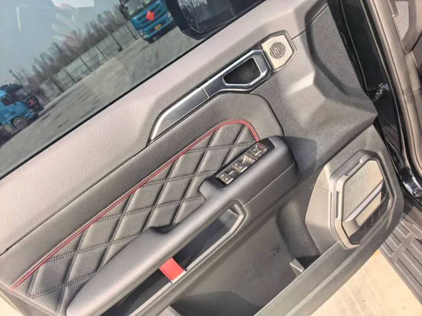 2026 Jetour Traveller 1.5T 184HP L4 7DCT,autocango,china used car exporter,china ev exporter,chinese used car exporter,chinese used ev exporter