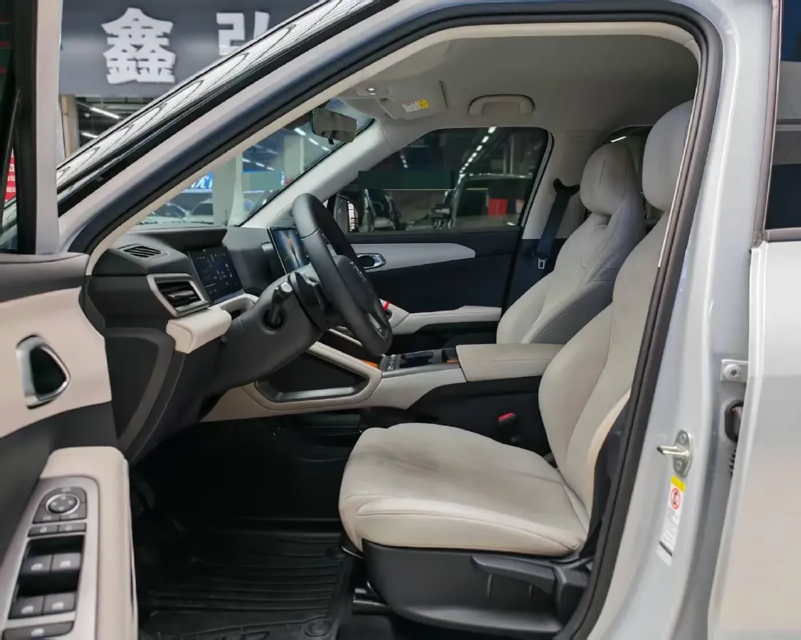 2025 BYD YuanUP BEV 45.12KWH,autocango,china used car exporter,china ev exporter,chinese used car exporter,chinese used ev exporter