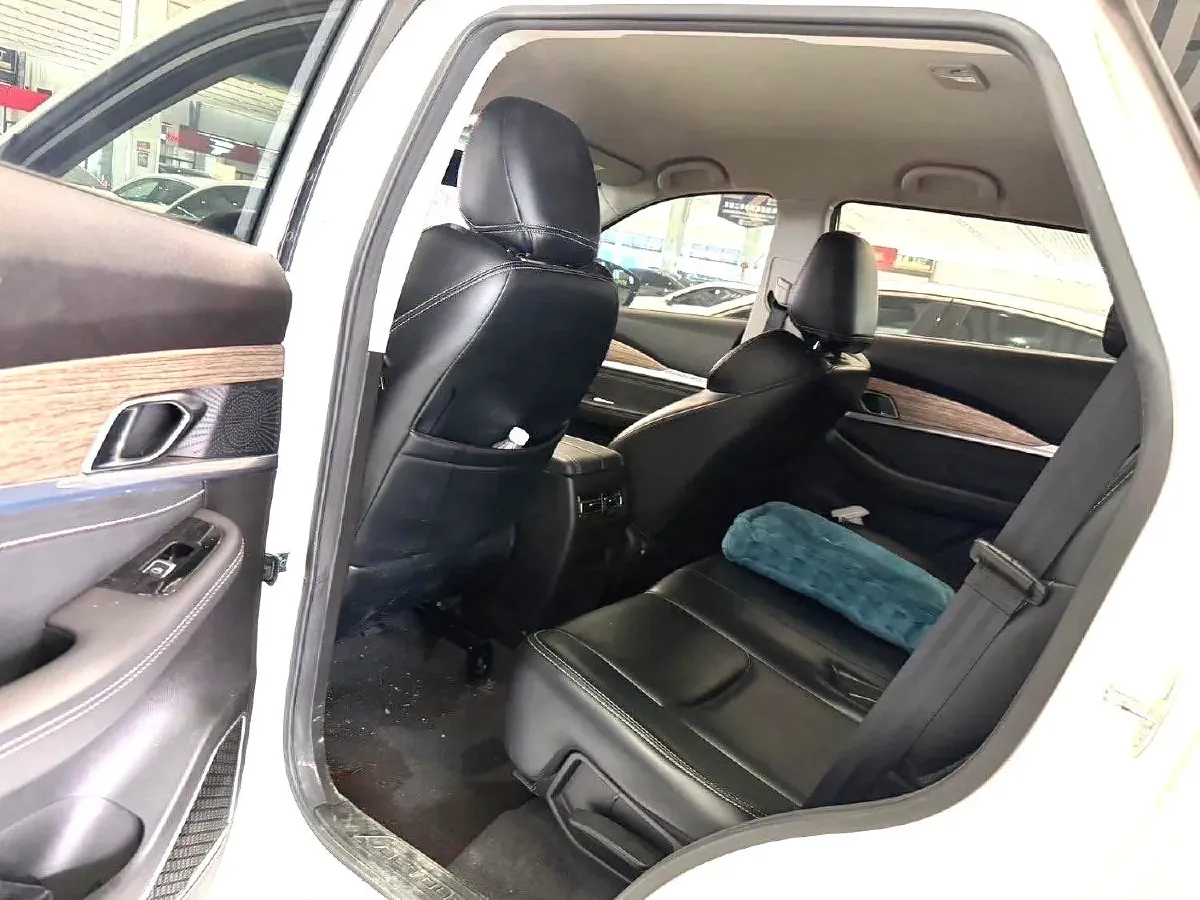 2021 VGV U70 1.5T 156HP L4 6MT,autocango,china used car exporter,china ev exporter,chinese used car exporter,chinese used ev exporter