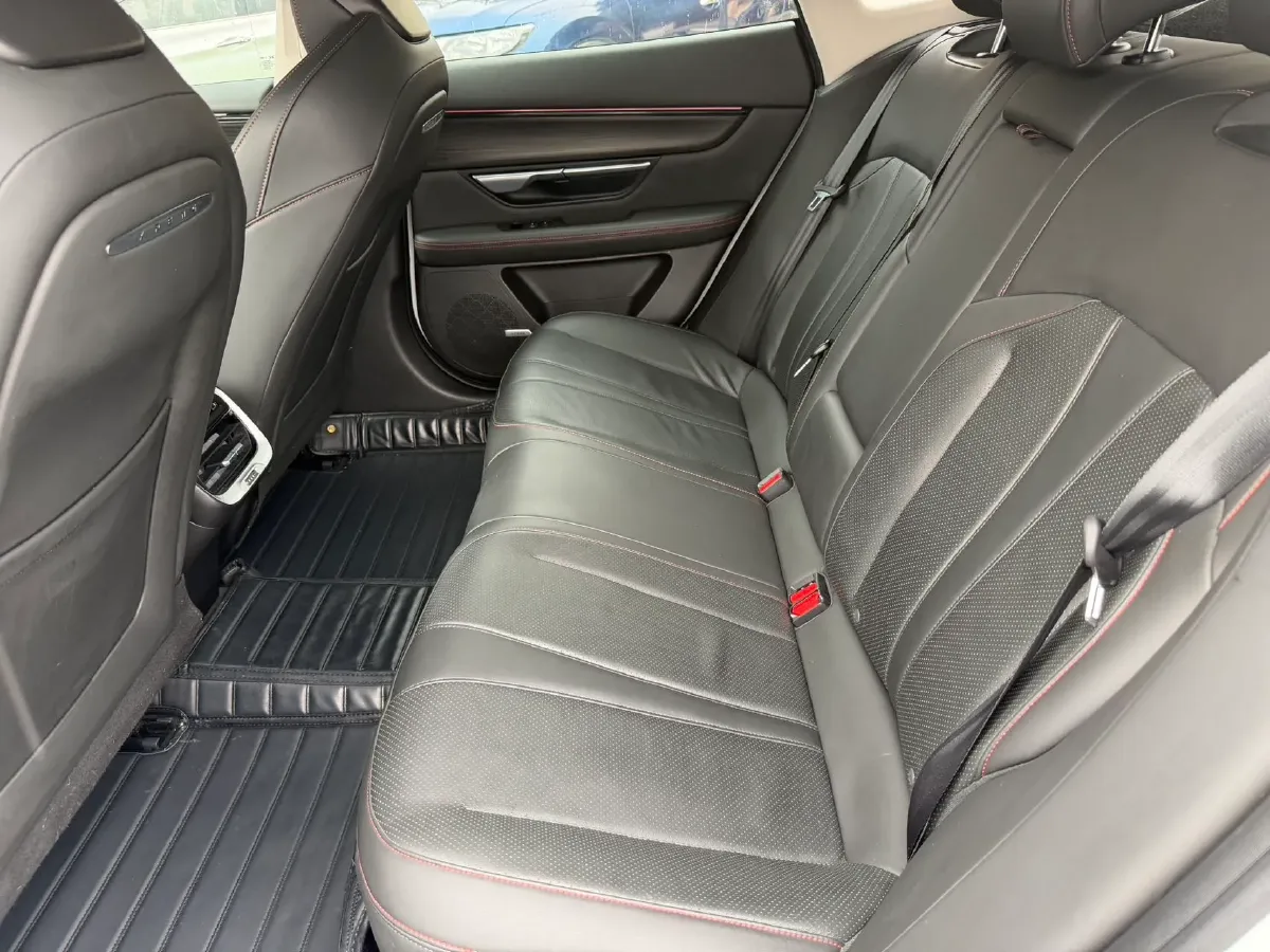 2021 Iveco OuSheng 3.0T 180HP L4 8AT,autocango,china used car exporter,china ev exporter,chinese used car exporter,chinese used ev exporter