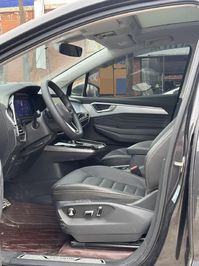 2023 Volkswagen Talagon 2.0T 220HP L4 7DCT,autocango,china used car exporter,china ev exporter,chinese used car exporter,chinese used ev exporter