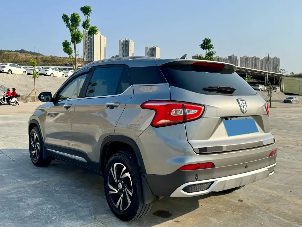 2017 HaiMa S5 Young Edition 1.6L 122HP L4 5MT,autocango,china used car exporter,china ev exporter,chinese used car exporter,chinese used ev exporter